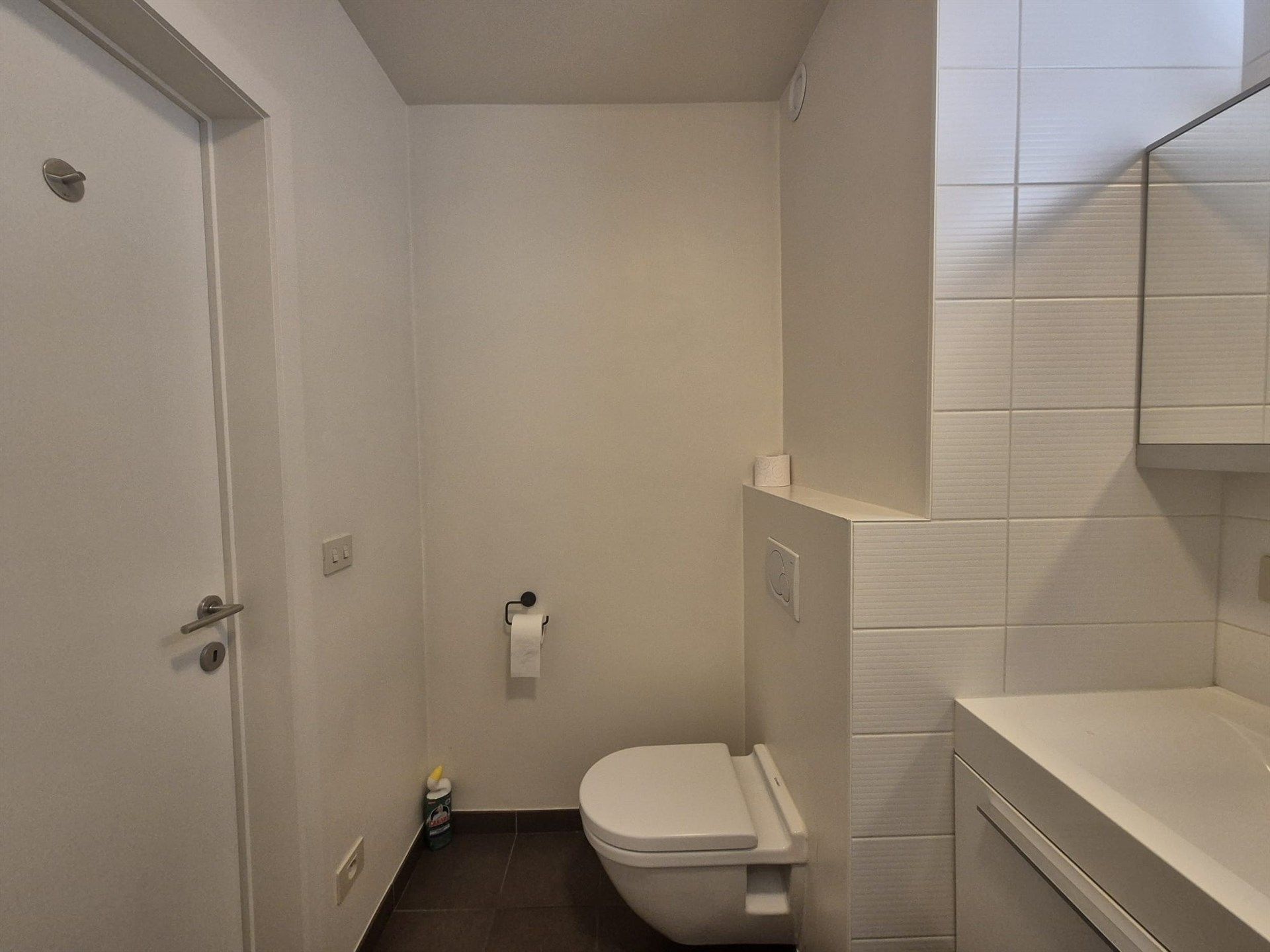 Zeer mooi rustig gelegen instapkaar appartement met garage. foto 25