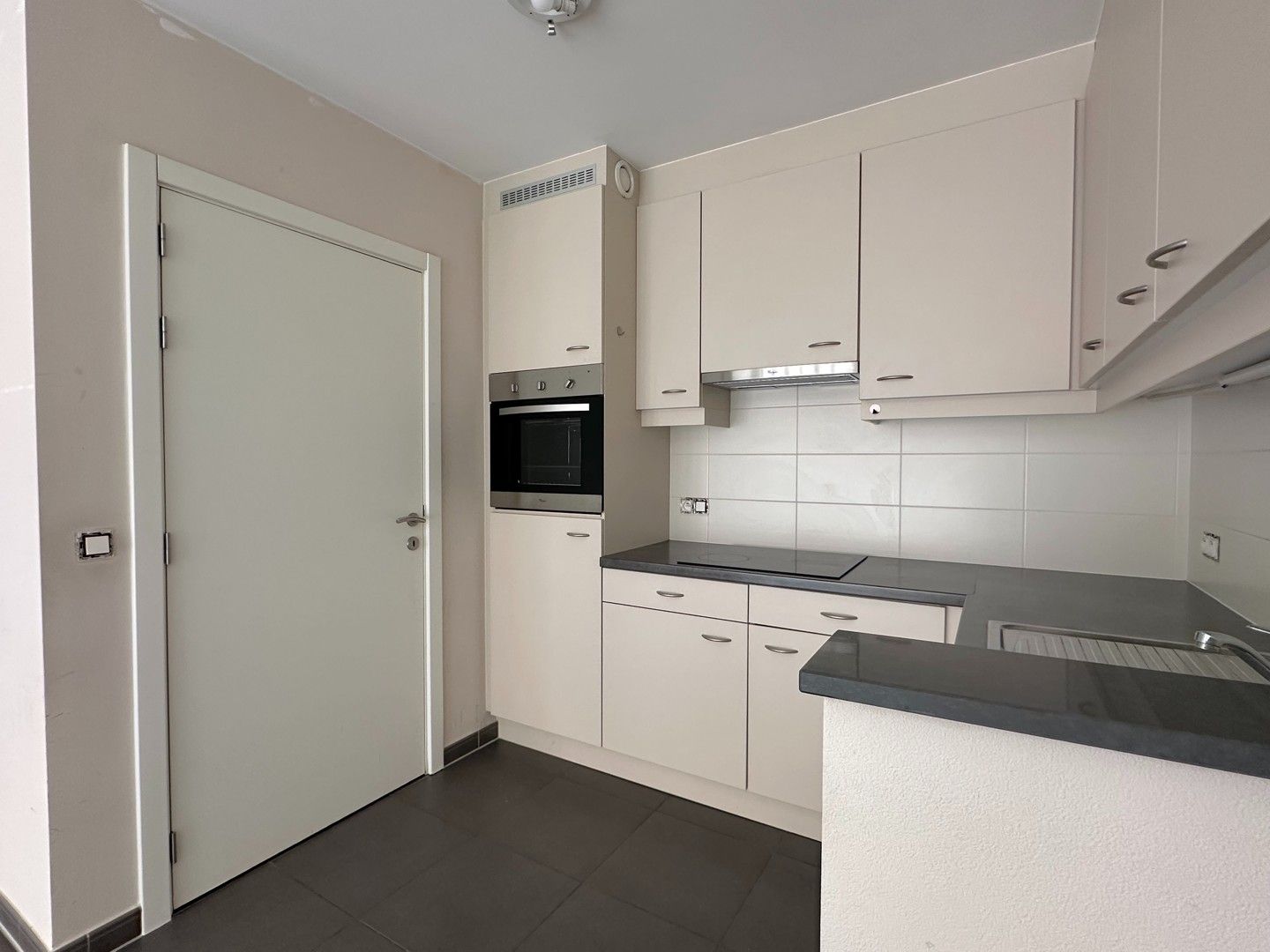 Instapklaar appartement in residentie 'Denderhof' foto 5