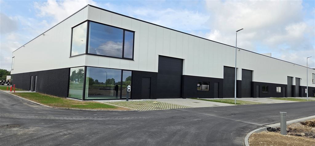 Goedgelegen nieuwbouwunit foto 8