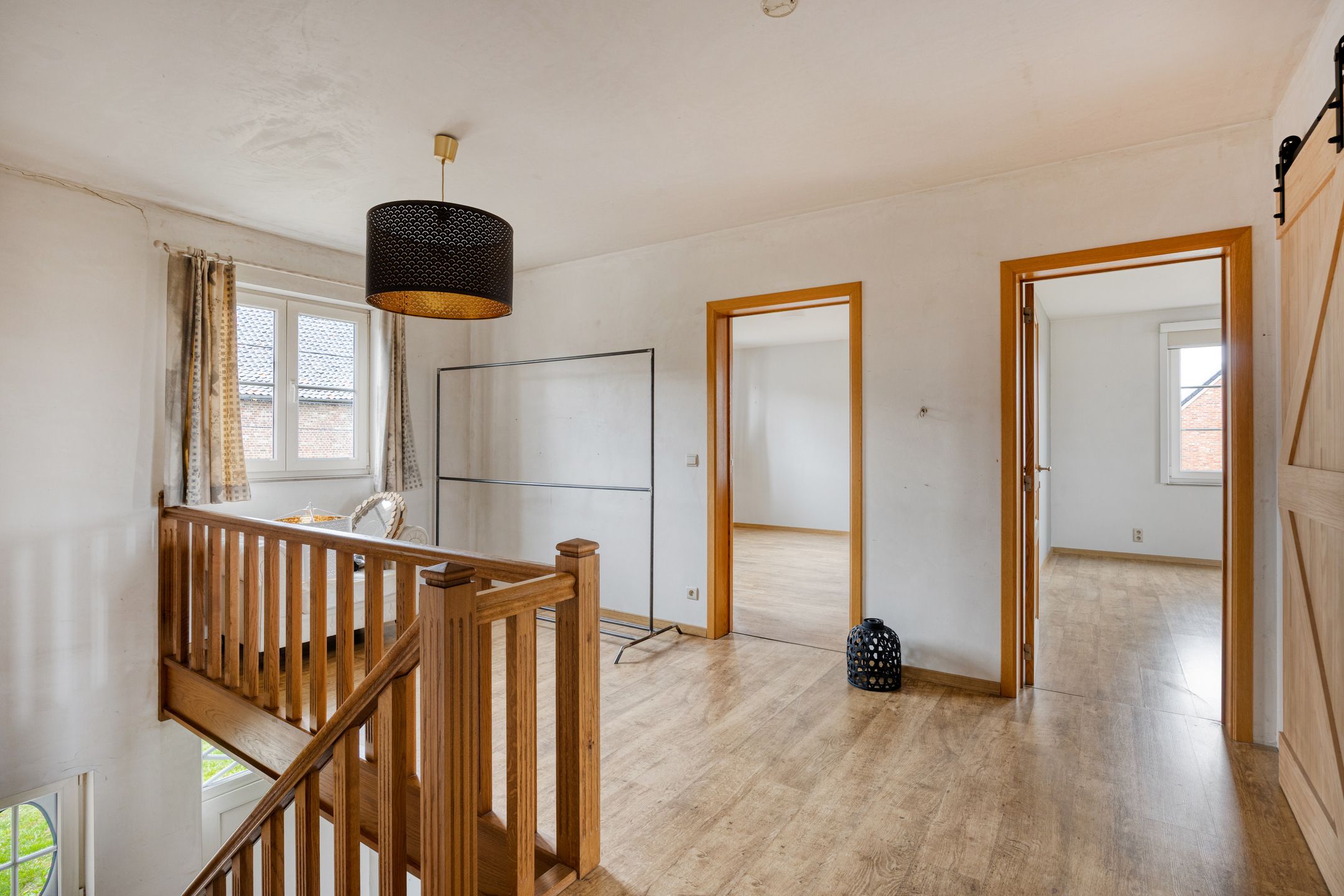 Ruime woning op perceel met uitzicht foto 14