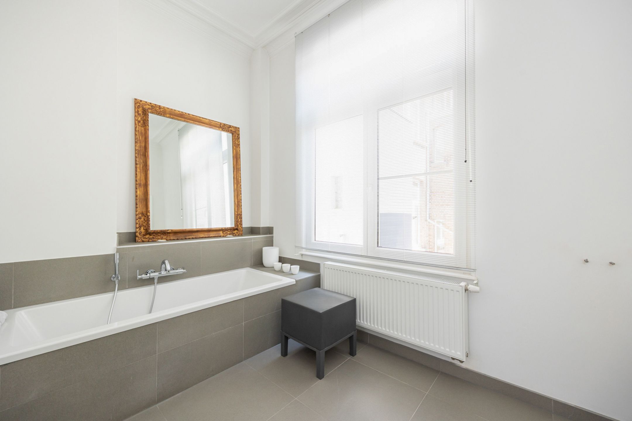 ANTWERPEN - Sfeervolle herenwoning foto 13