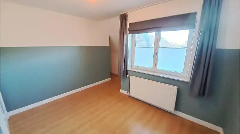 Ruime 3-slaapkamerwoning (HOB ) met GARAGE en TUIN te huur in Dudzele foto 7