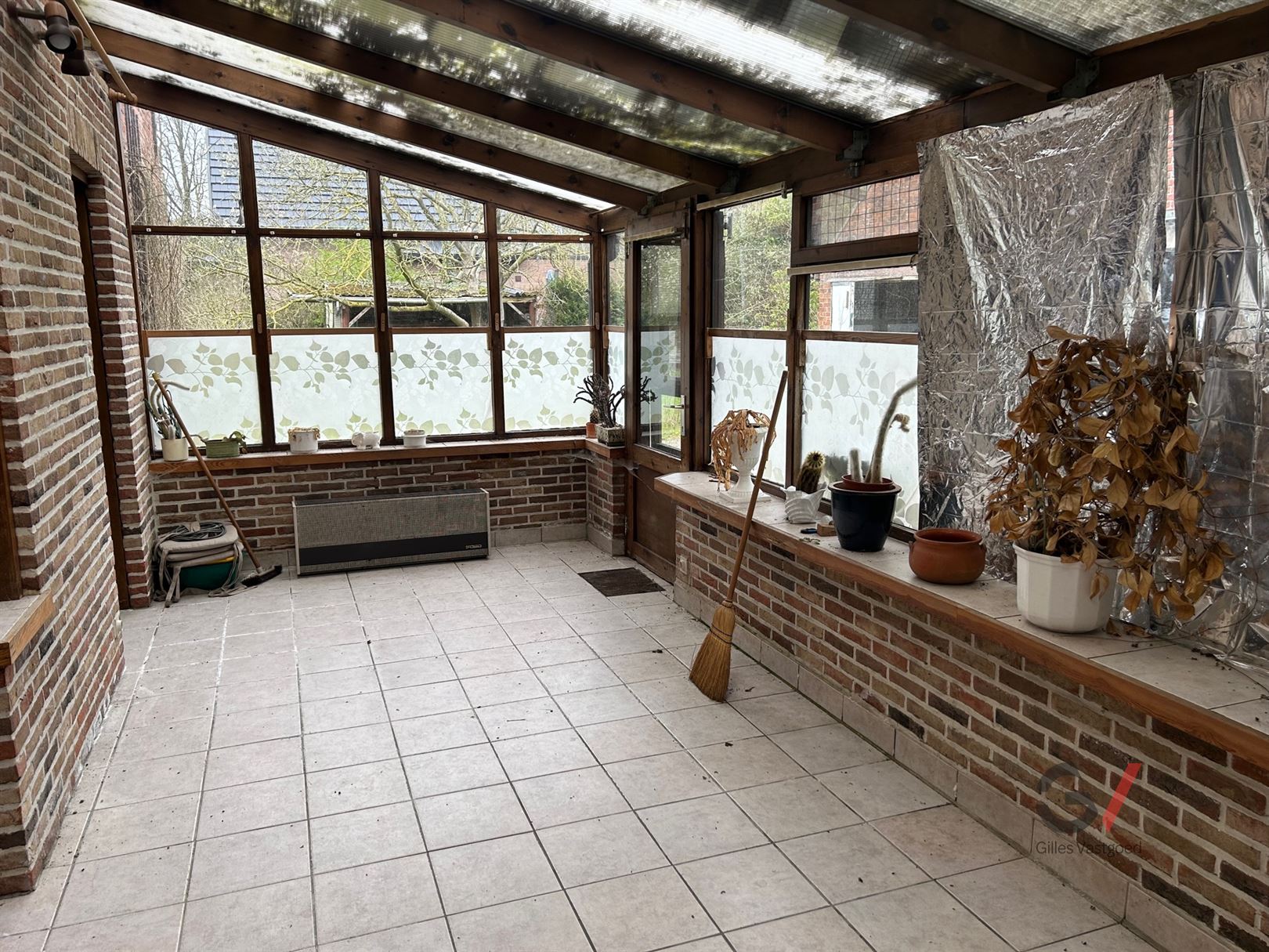 Te renoveren woning te koop foto 12