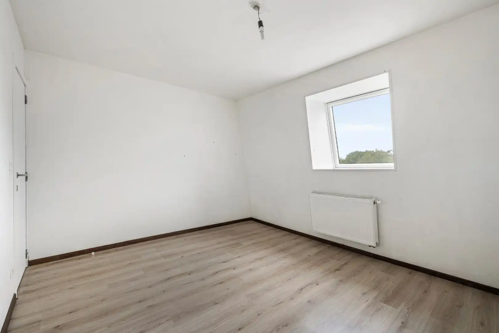 Instapklare woning met 3 slaapkamers in het centrum van Menen foto 13
