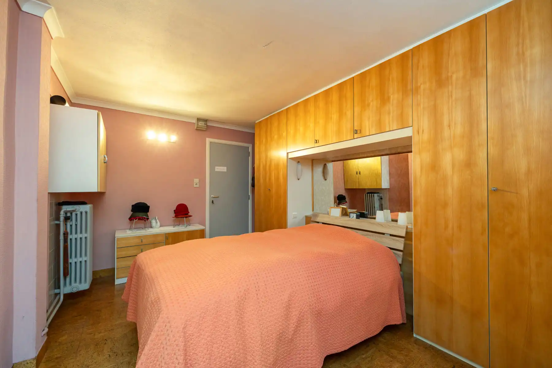 Huis met veel potentieel foto 6