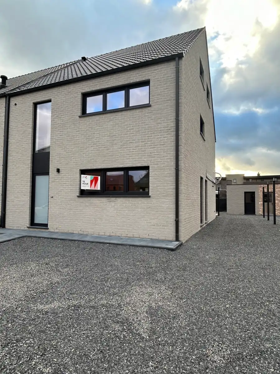 Huis te huur foto {{pictureIndex}}