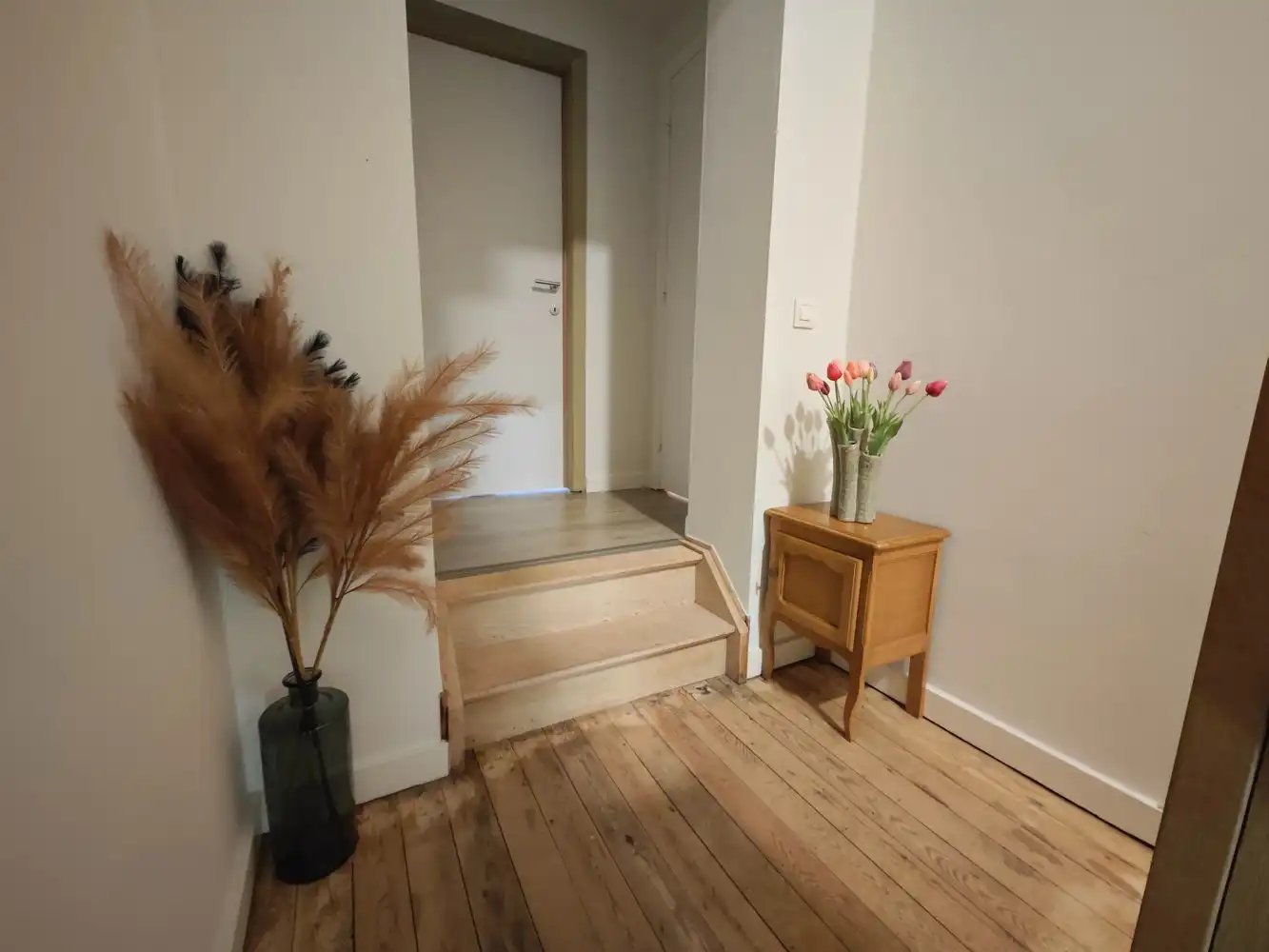 volledig gerenoveerde stadswoning met 4 slpks foto 15