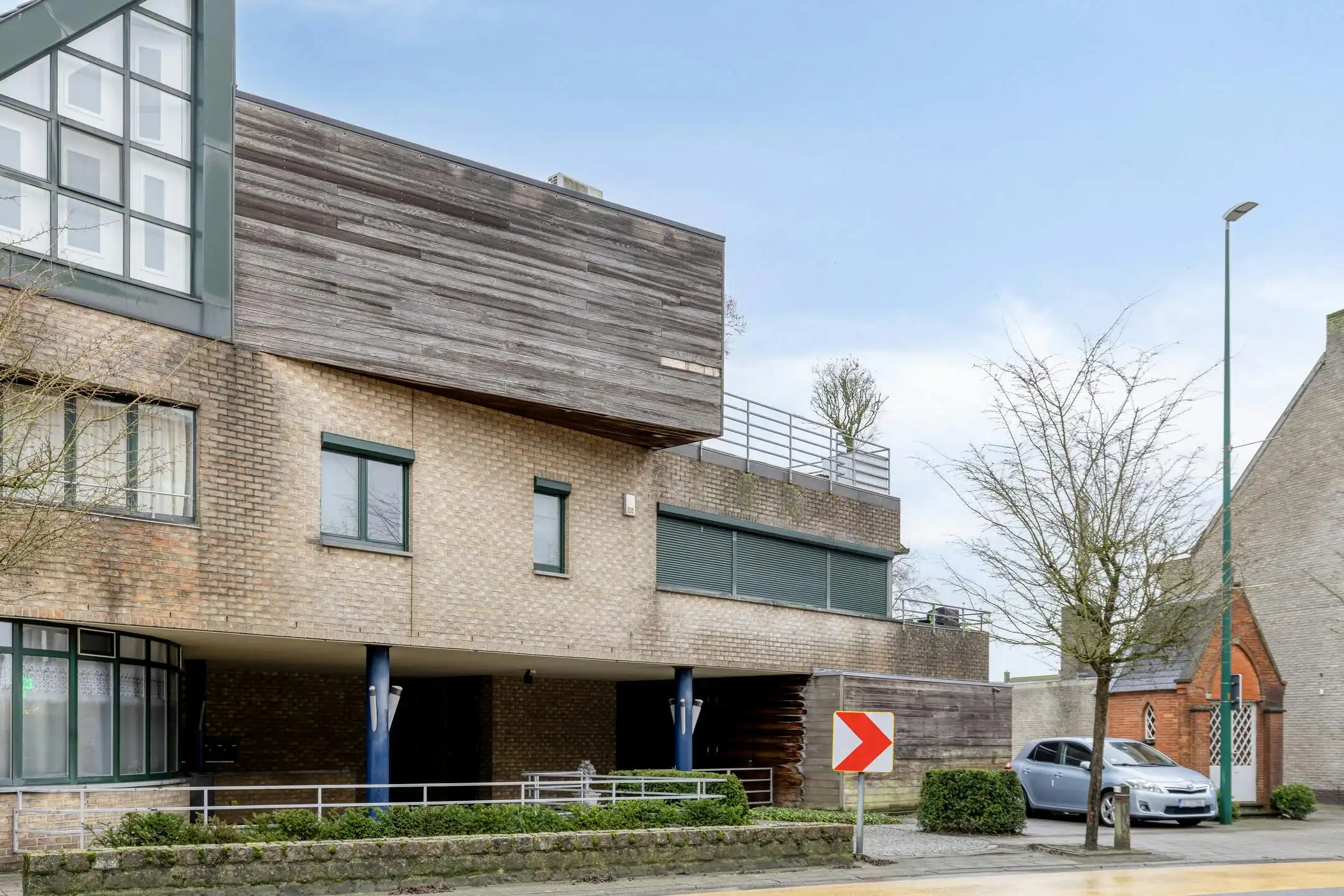 Appartement met drie slaapkamers en garage te koop! foto 4