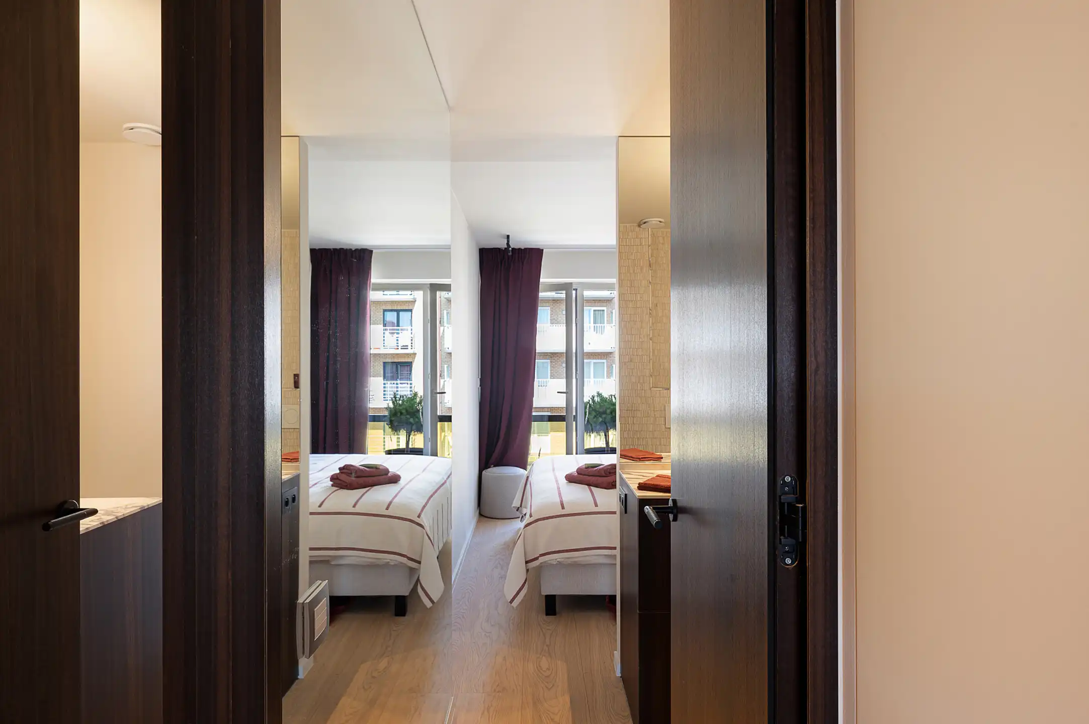 Lichtrijk gerenoveerd appartement met open zichten  foto 17