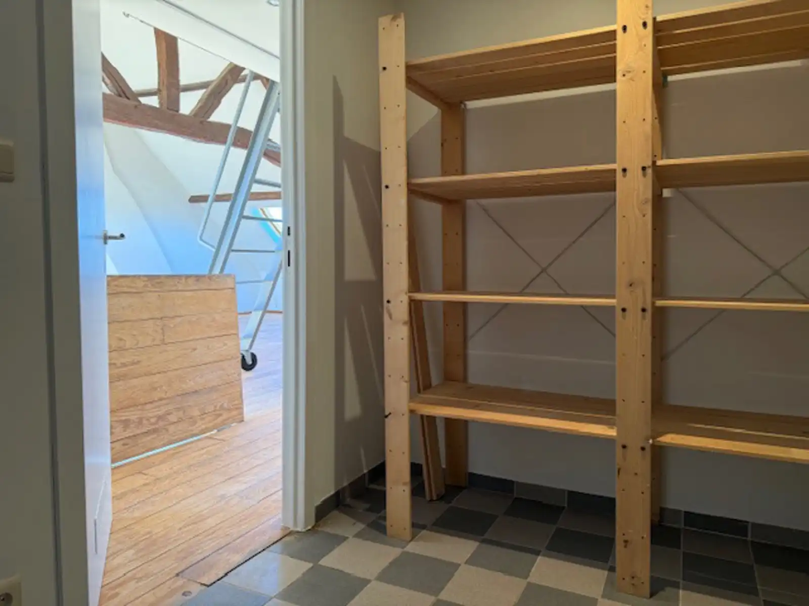 te huur: dakappartement in loftstyle foto 15