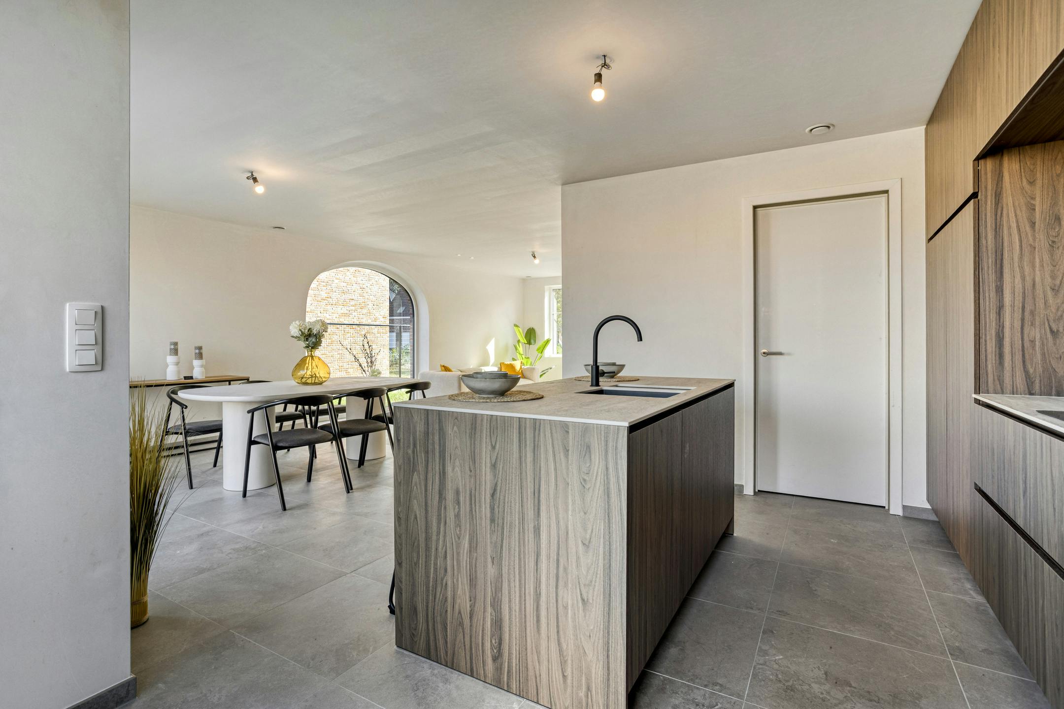 Nieuwbouw (6%) te koop in Elverdinge met 3 kamers en dubbele garage foto 15