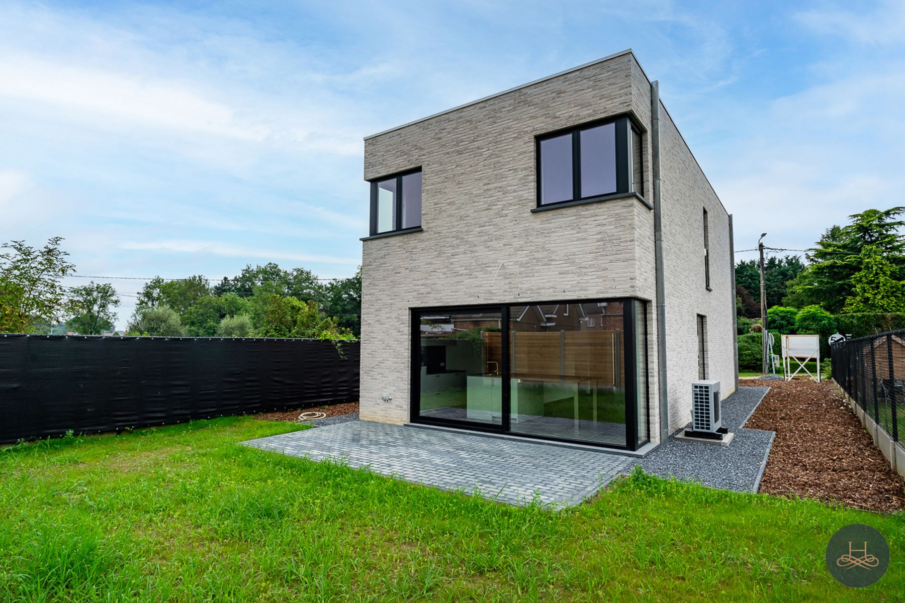 NIeuwbouwwoning in landelijke omgeving foto 3