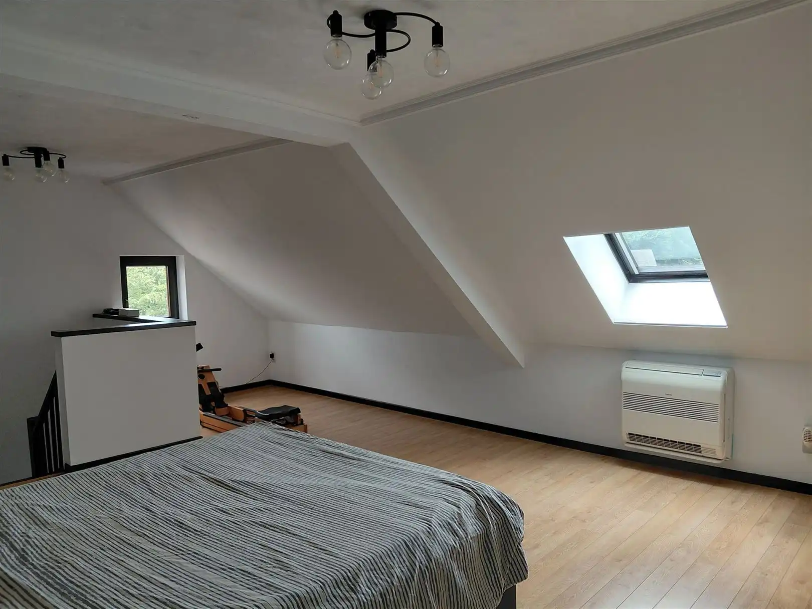 TE HUUR: Duplex-appartement met 2 slaapkamers te Zolder! foto 15