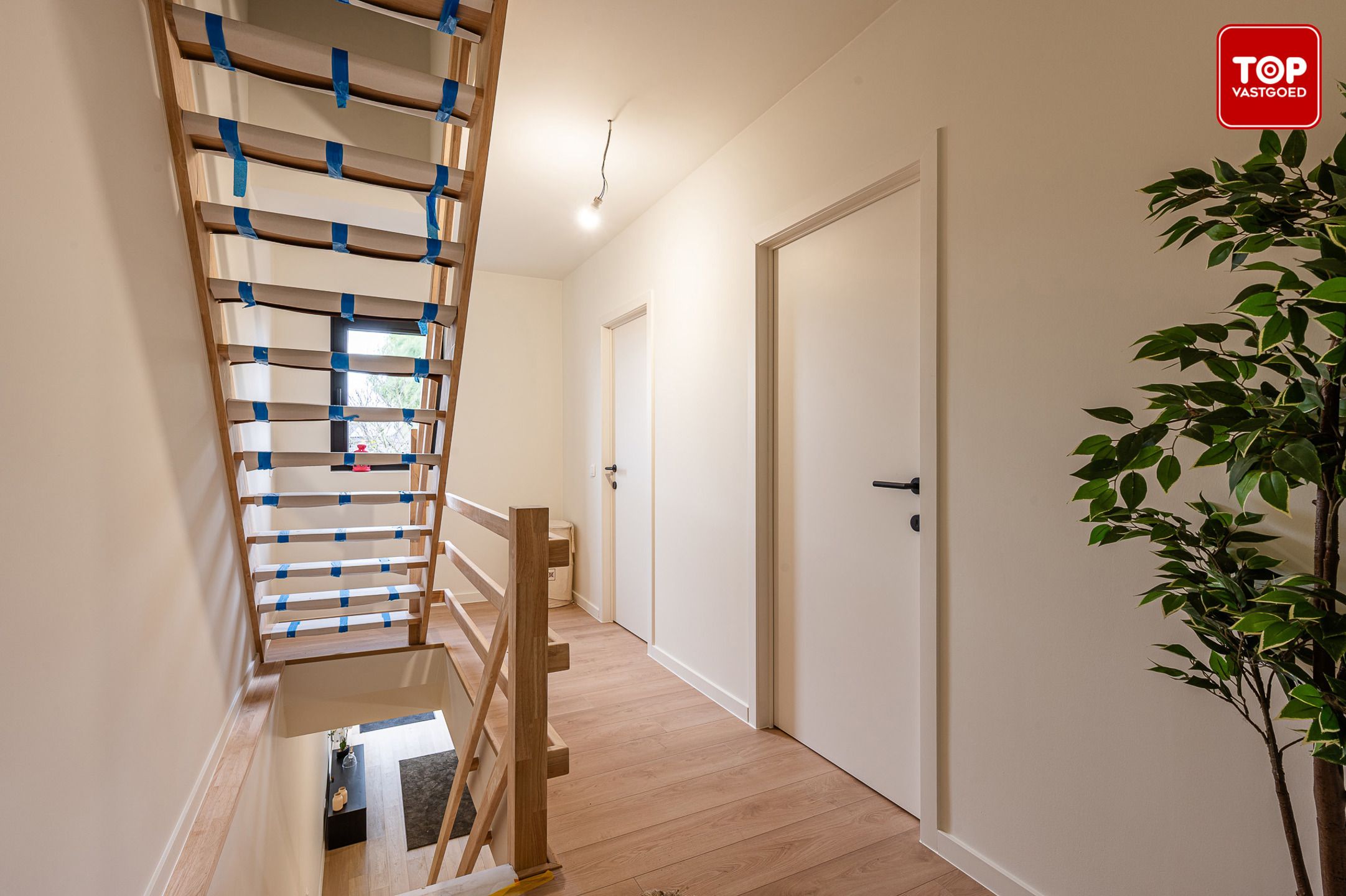 Top gerenoveerde gezinswoning in Mariakerke foto 18