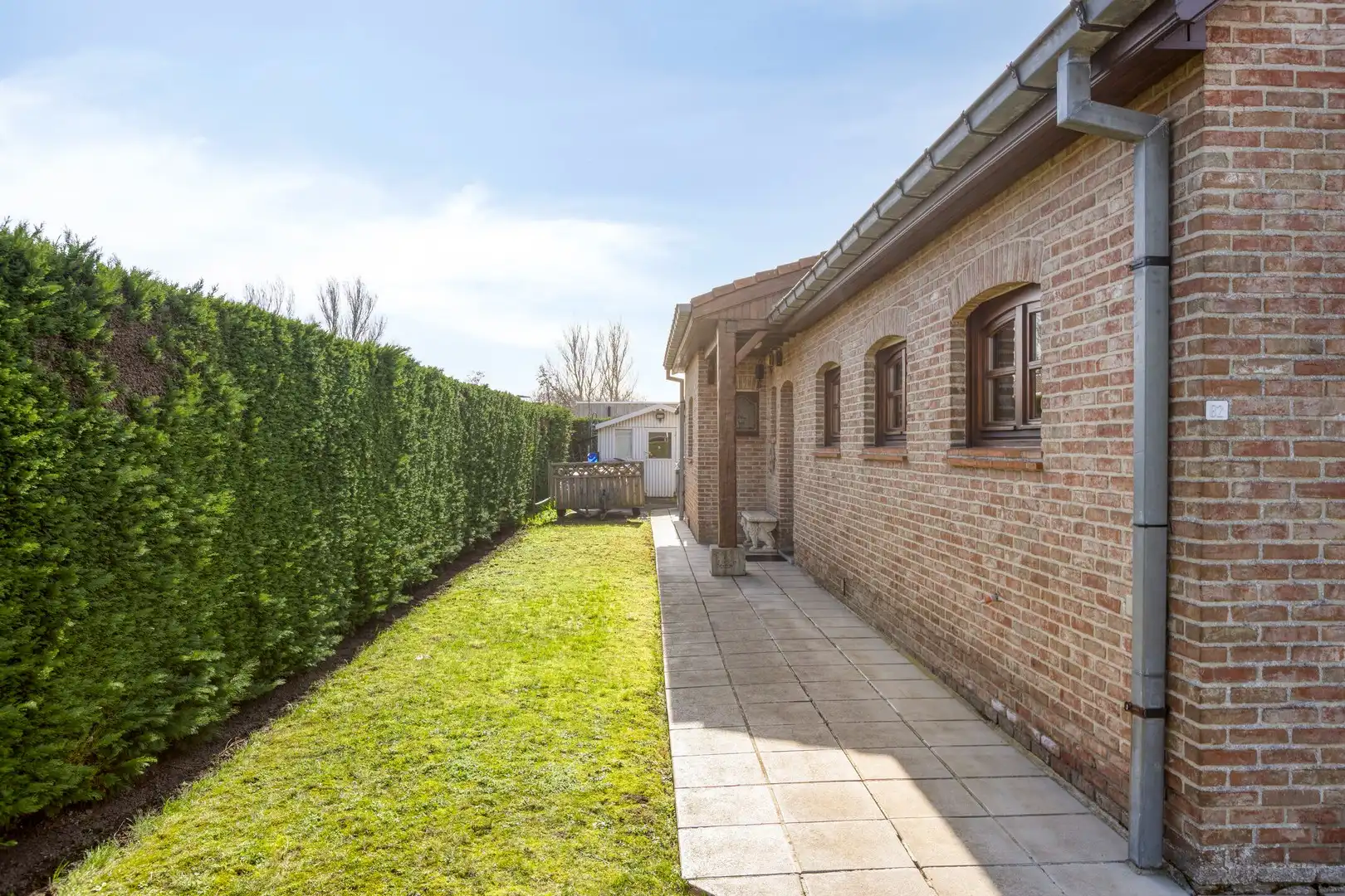 Alleenstaande woning in een doodlopende straat in een residentiële wijk! foto 30