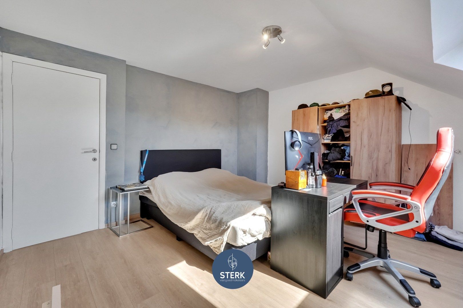 INSTAPKLARE GEZINSWONING MET 5 SLPKS OP PERCEEL VAN 931M² TE REKEM ! foto 16