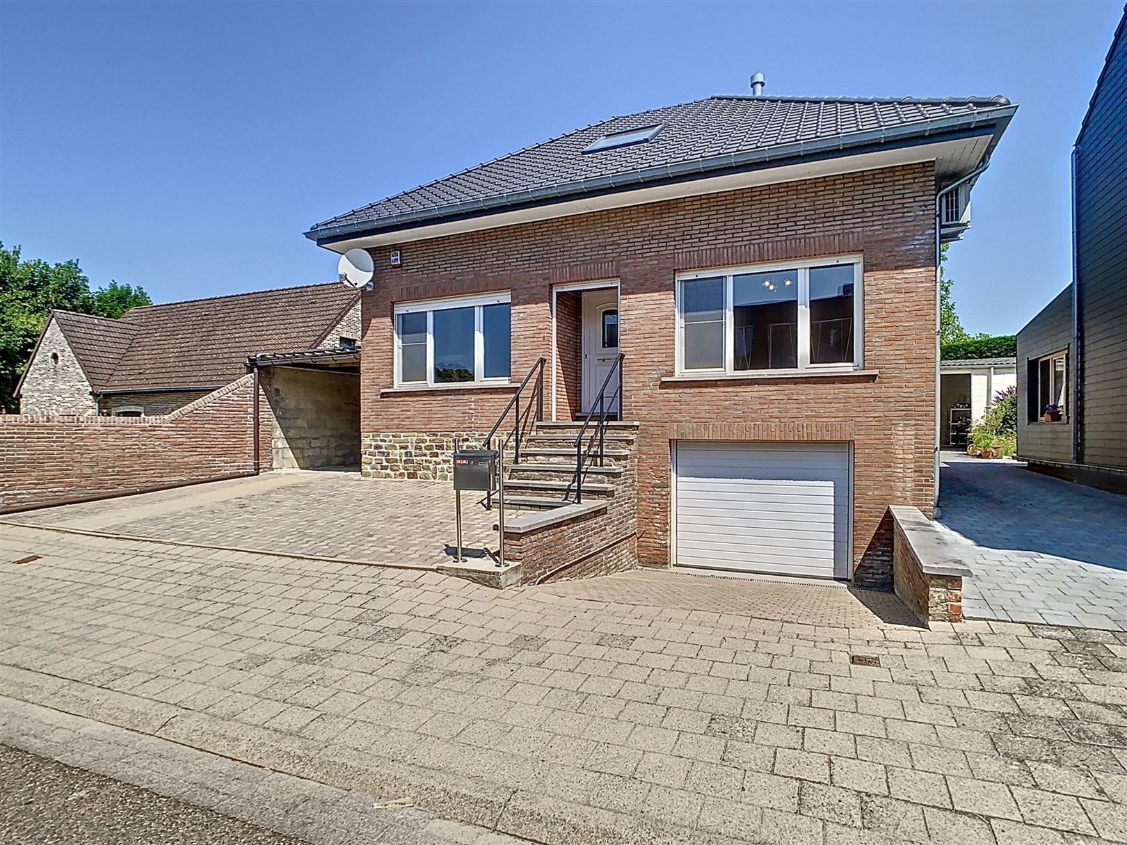 Gezellige woning, 2 slpks, terras/koer, garage, 2a 77ca  foto 32
