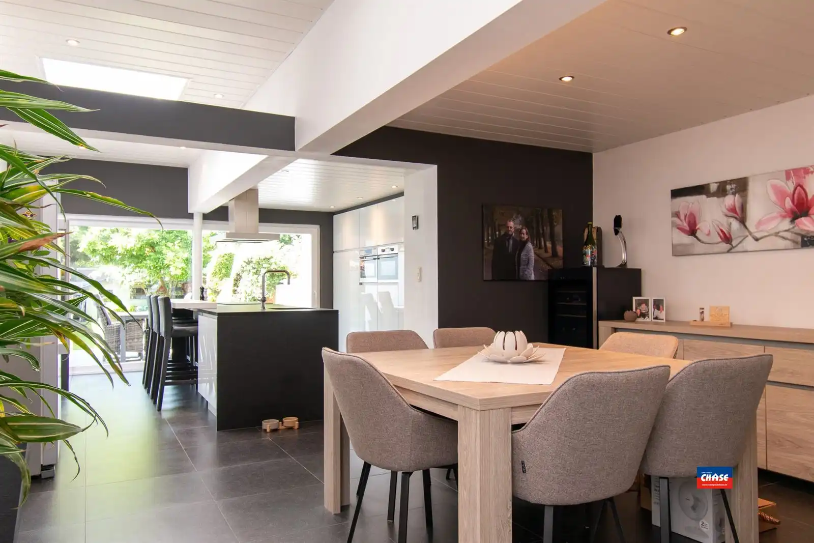 Instapklare gezinswoning met 3 slaapkamers en zonnige tuin foto 11