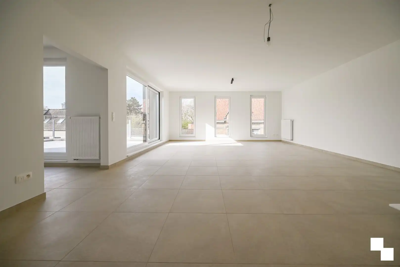 Energiezuinig penthouse met zonneterras te Izegem foto 10