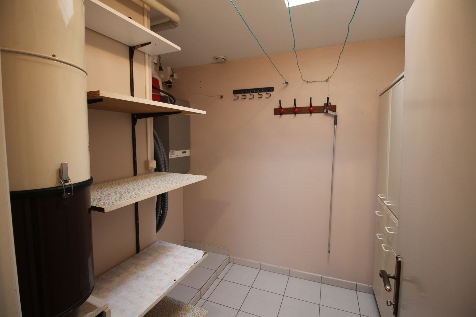 Een woning met 3 slaapkamers, garage en tuin vlakbij het centrum van Merksplas. foto 11