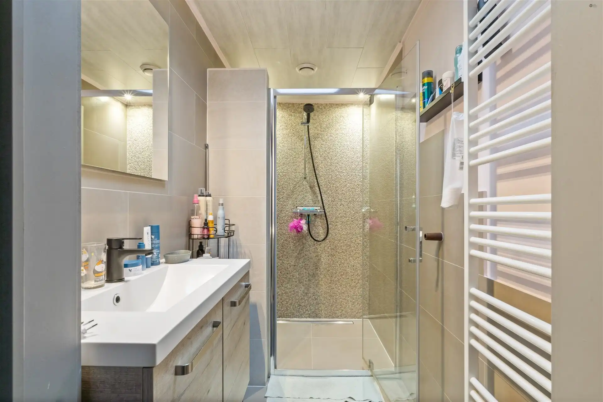 Toffe gerenoveerde open bebouwing foto 8