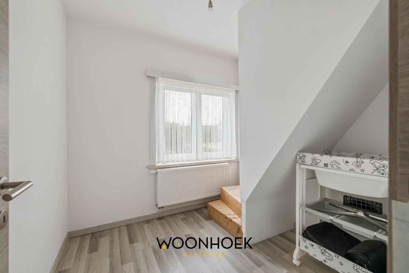 Gerenoveerde (label C) 3-slpk woning nabij het centrum van Sint-Niklaas! foto 24