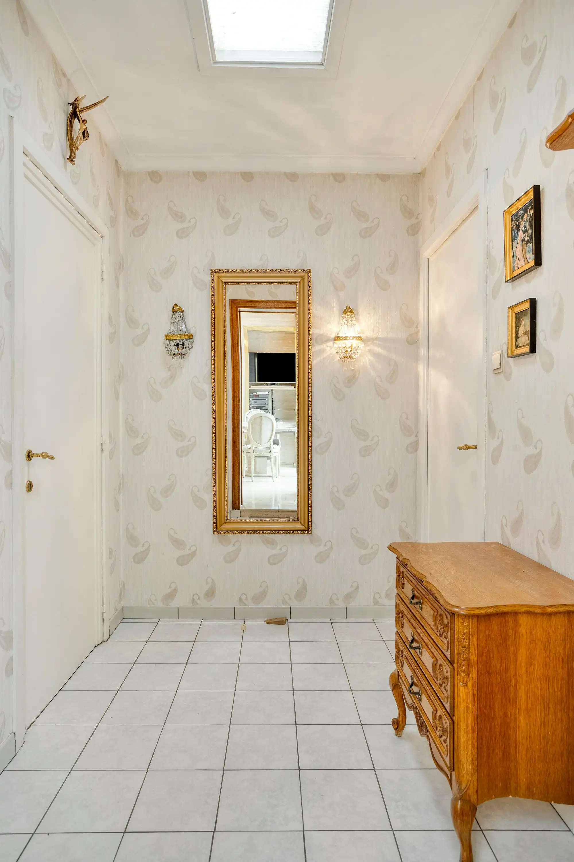 Ruime woning in Ieper met stadstuin en inpandige garage  foto 15