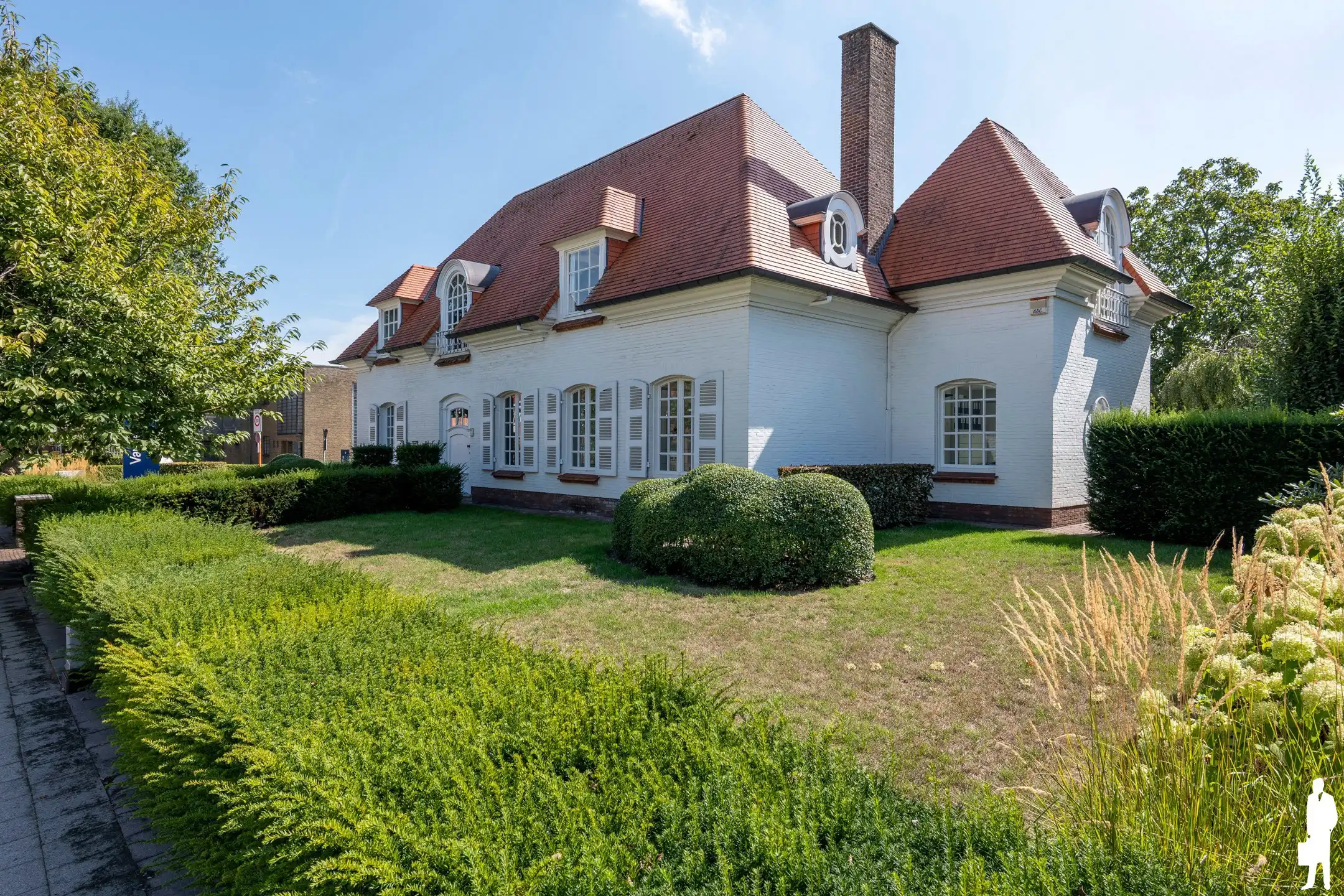 Karaktervolle woning met groene tuin op perceel van 1.405 m² foto 25