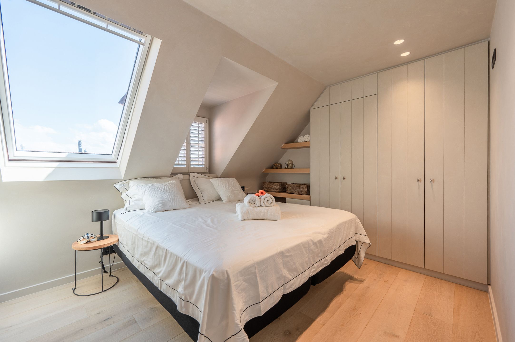 Exclusief duplex appartement met twee ruime zonneterrassen.. foto 18