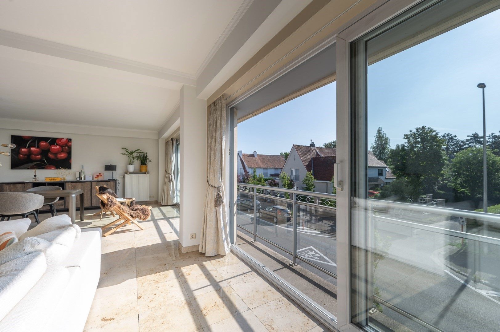 Ruim woonappartement (165m²) met groen zicht op de villa's van het Zoute, gelegen in het centrum van Knokke foto 8