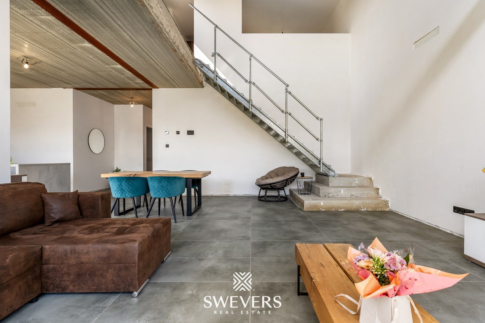 Industrieel chique recent gebouwde woning te Herk-de-Stad  foto 6