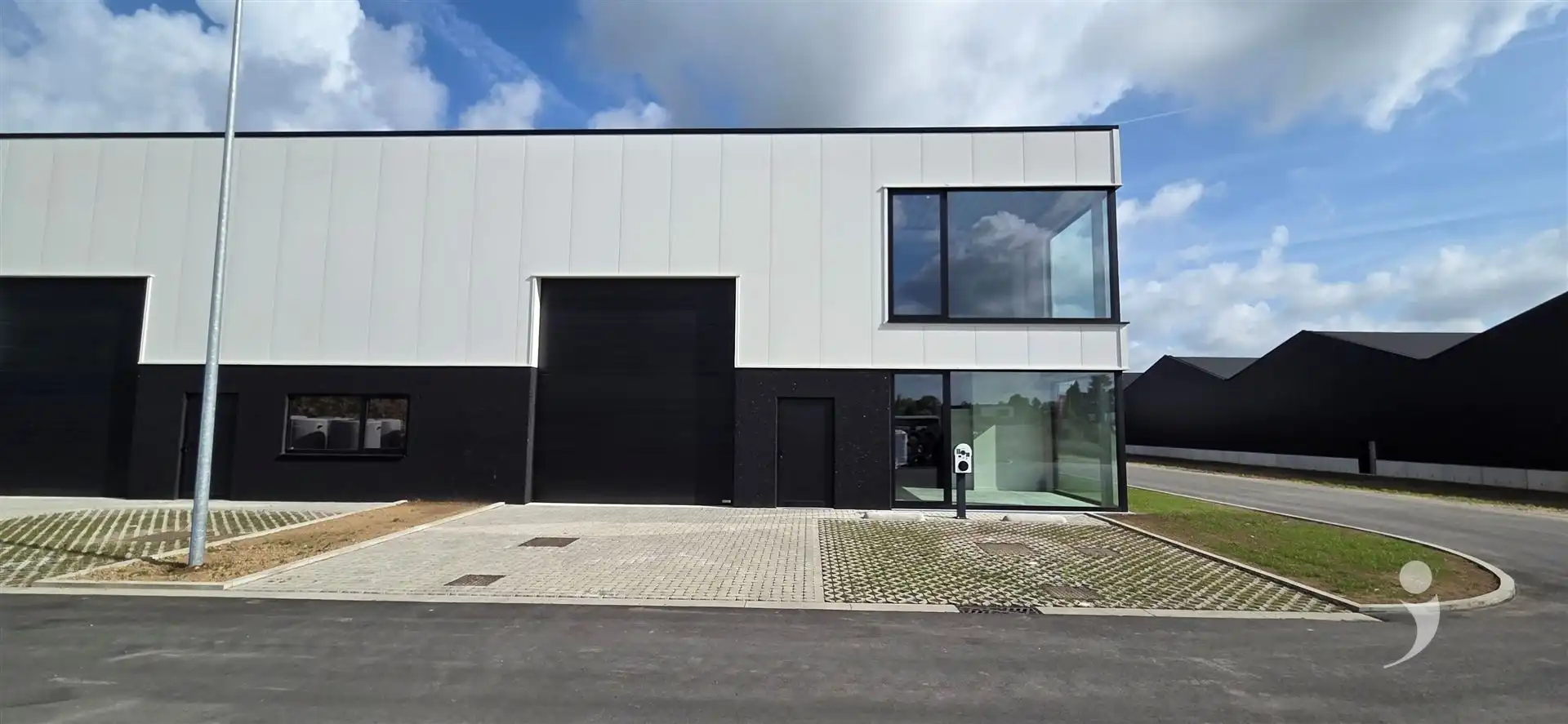 Goedgelegen nieuwbouwunit foto 8
