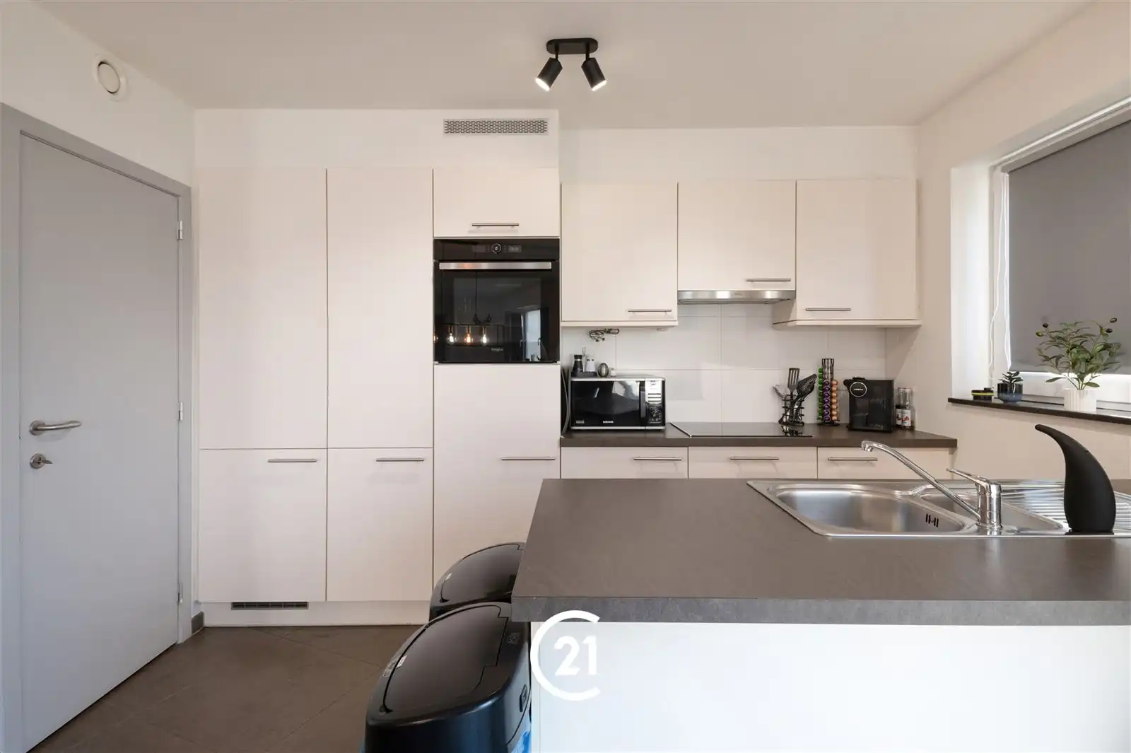 Gelijkvloers appartement met 2 slaapkamers in Zwijnaarde foto 6
