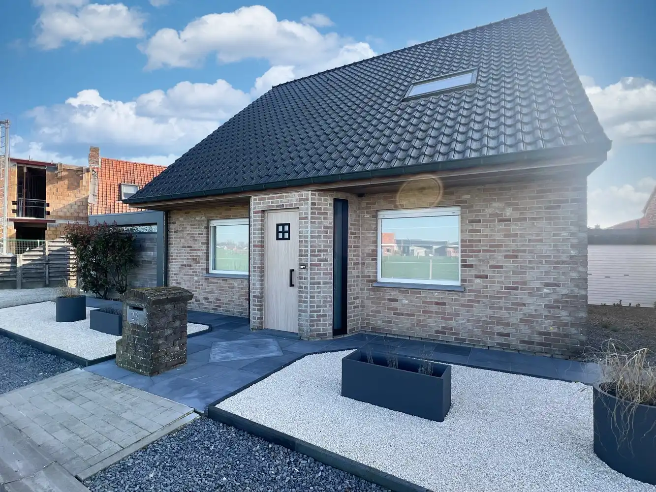 Prachtige gezinswoning met bijgebouw + zonnige tuin foto 21