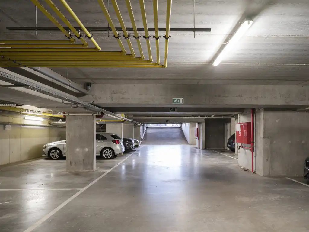Lichtrijk appartement met ruim zonneterras en open groen zicht op toplocatie aan Dok Noord. Mogelijkheid aankoop autostaanplaats! foto 16