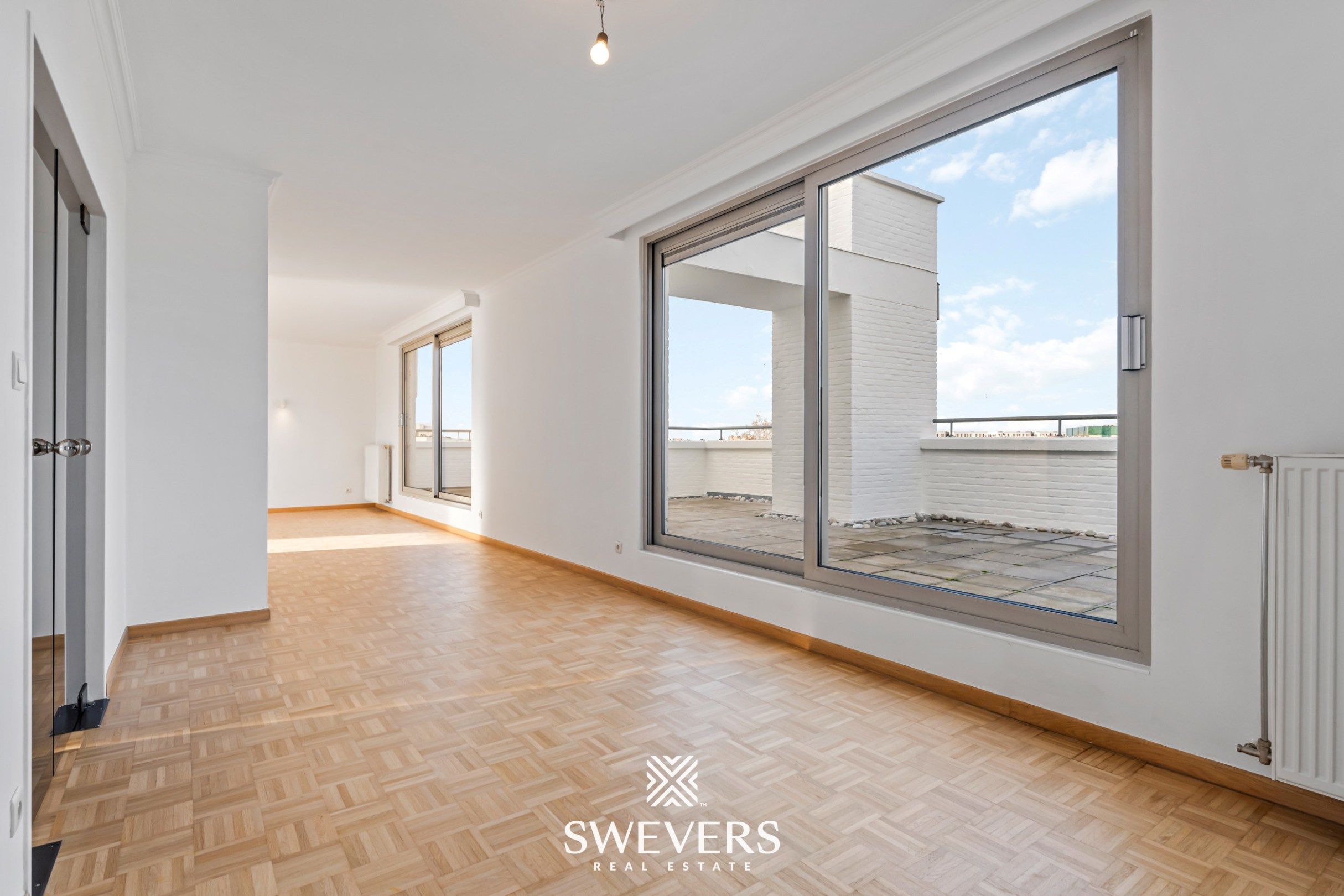 Exclusief duplex penthouse met royale terrassen in het hart van Hasselt foto 21