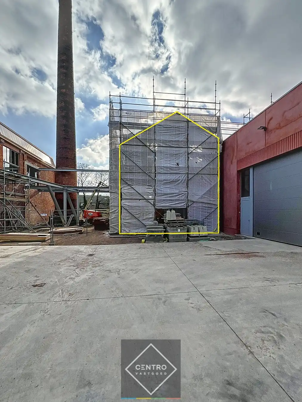 Kantoor en/of praktijkruimte  (340m²) met karakter op TOP-locatie "WALLE" te Kortrijk. foto 2