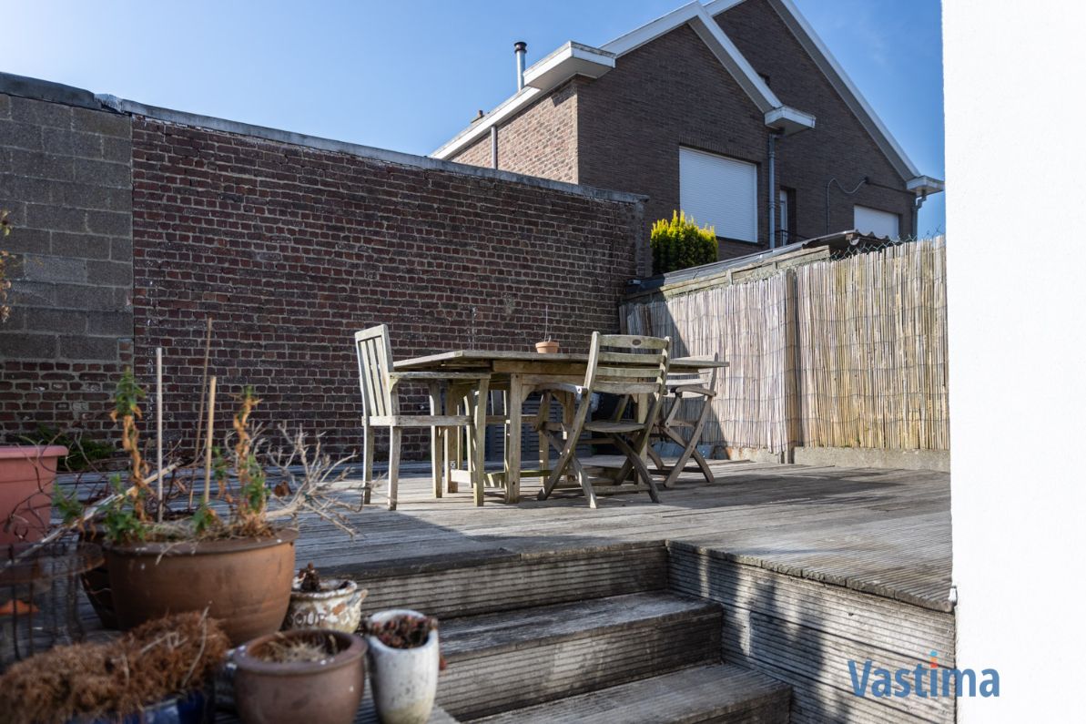 Instapklaar gelijkvloersappartement met 2 slaapkamers en zeer ruim terras foto 18