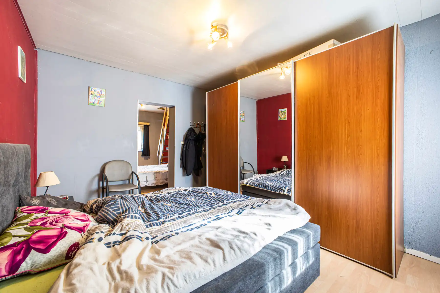 Eengezinswoning met 2 slaapkamers, inrichtbare zolder & tuin foto 14