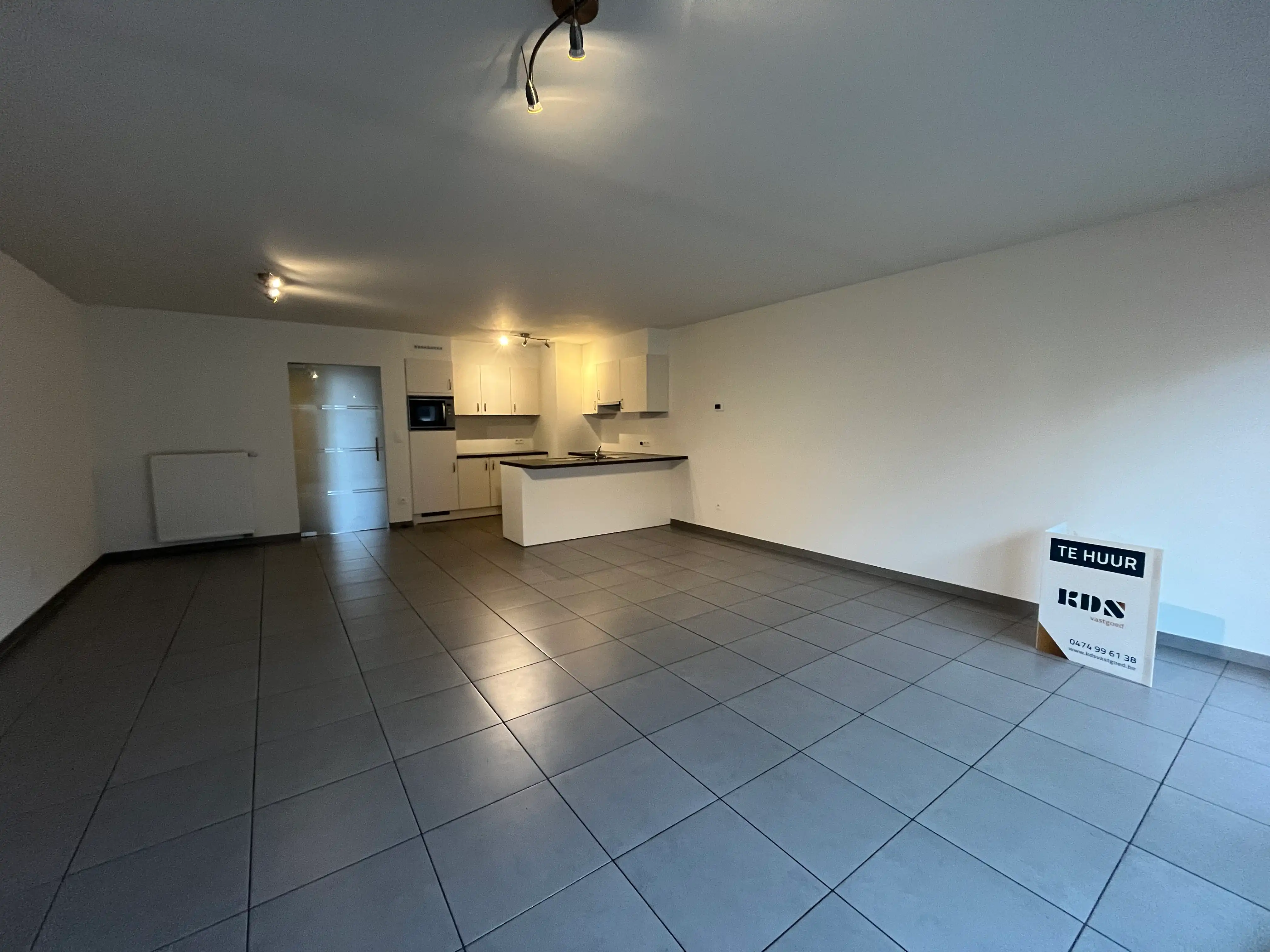 Ruim appartement met aangenaam zonneterras foto 14