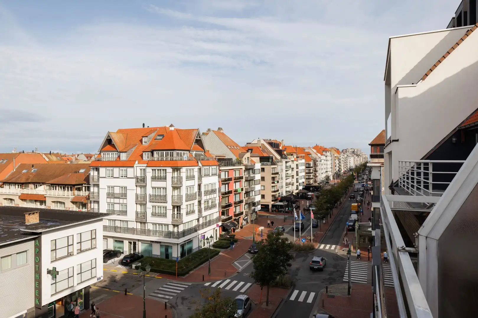 Exclusief luxe penthouse-triplex met terras in Knokke én parkeerplaats foto 8