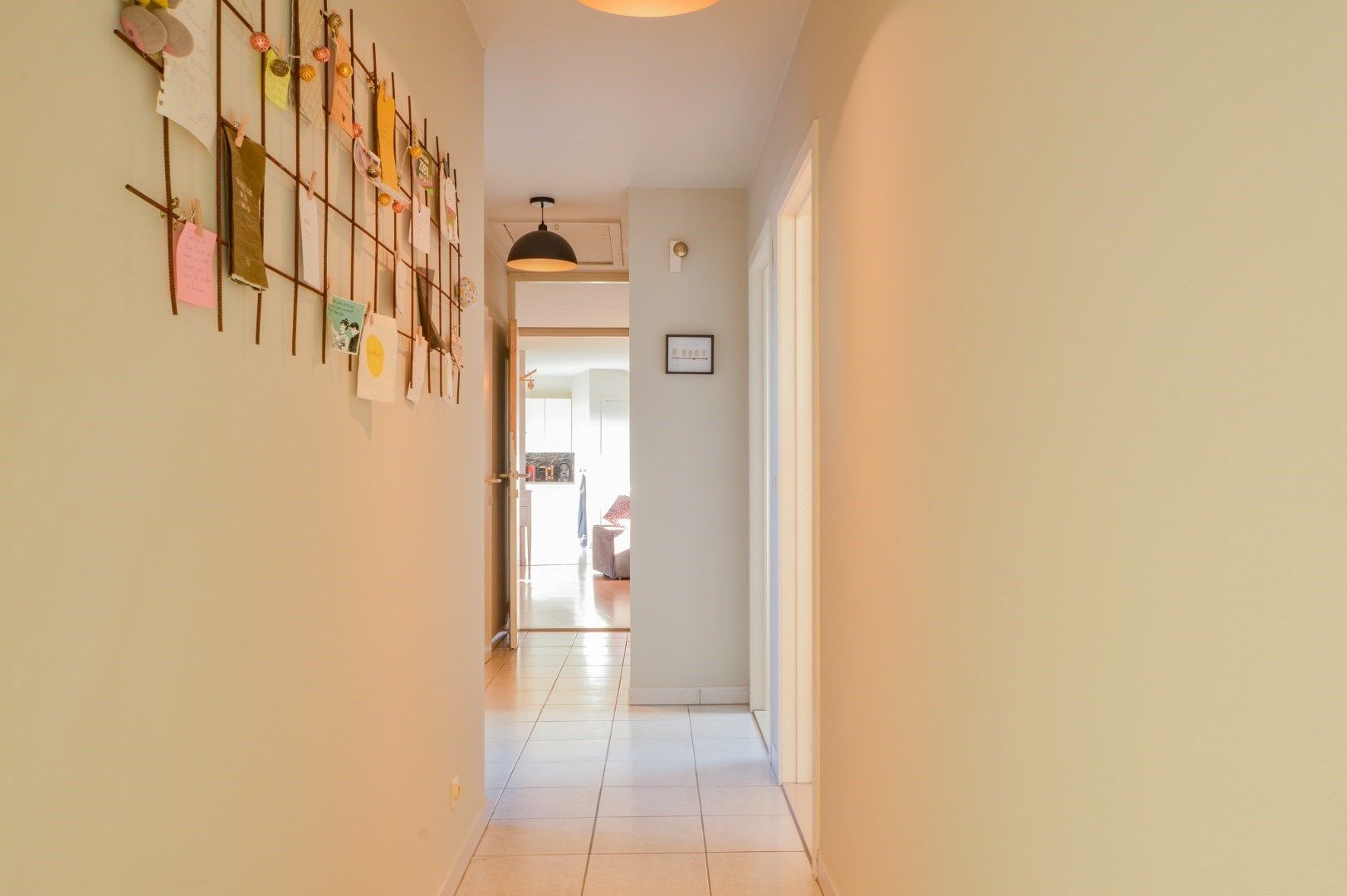 Zeer ruim appartement van 120 m² met 2 slpks in het centrum van Aartrijke foto 2