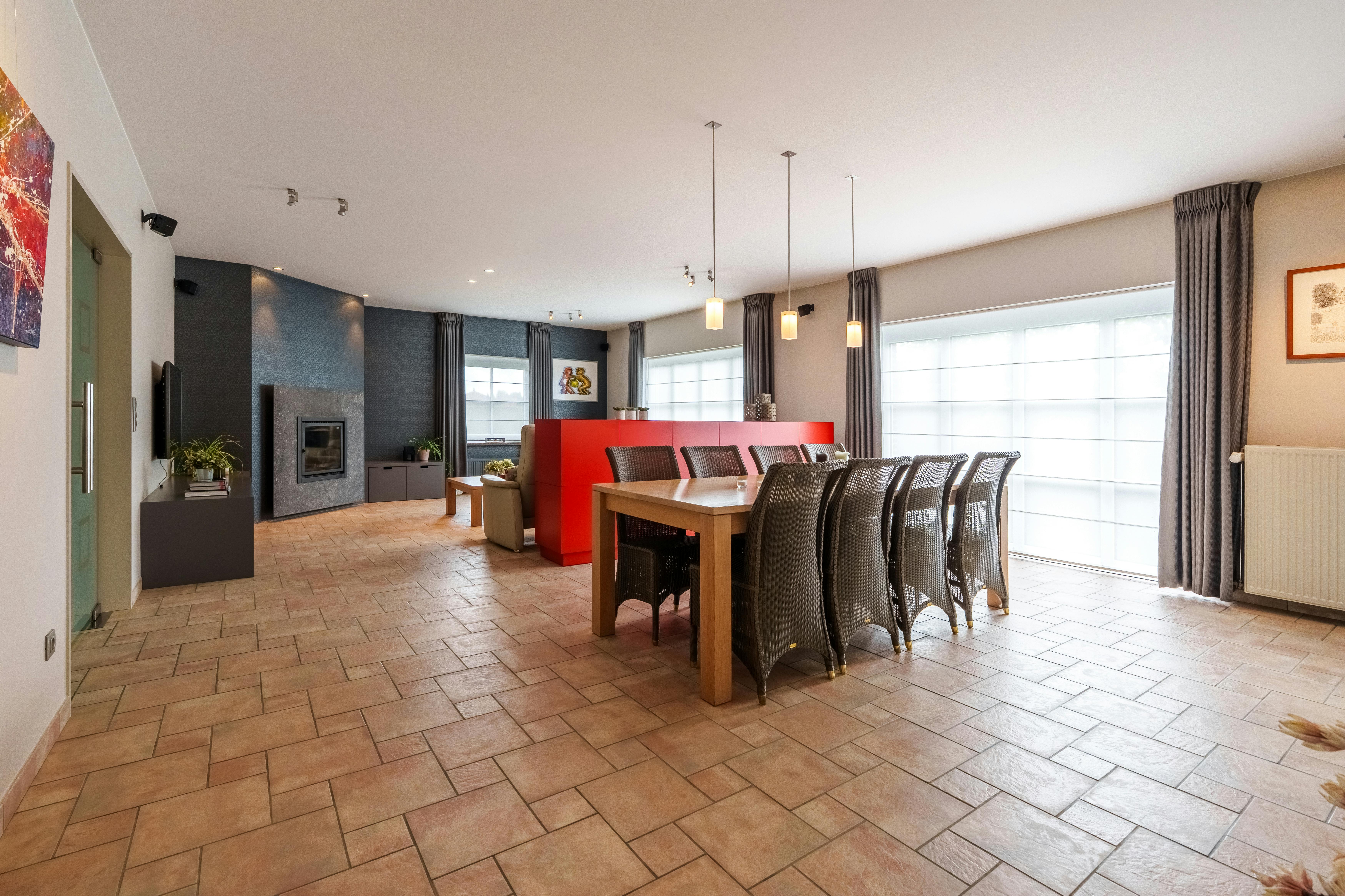 Ruime villa te koop in Gits met bijgebouw op 1.639 m² foto 6