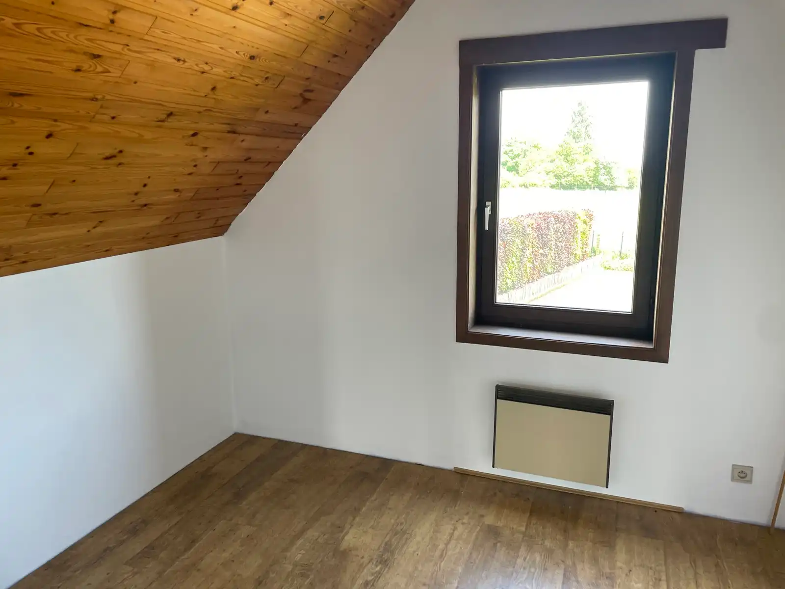 Leemans immobiliën biedt u deze woning aan op een centrale ligging in Asse foto 12