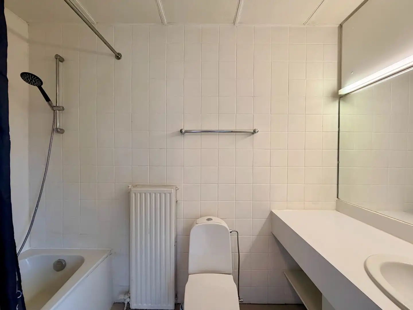 Recent opgefrist appartement met 2 slaapkamers te Gits! foto 10