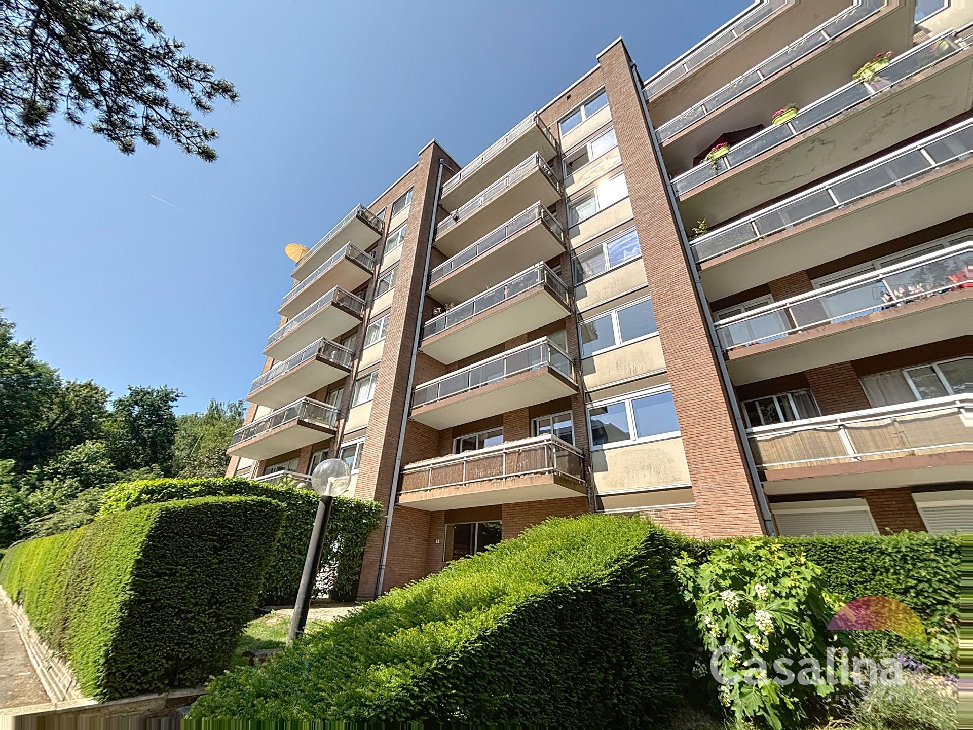 Ruim drie slaapkamer appartement met terras  foto 15