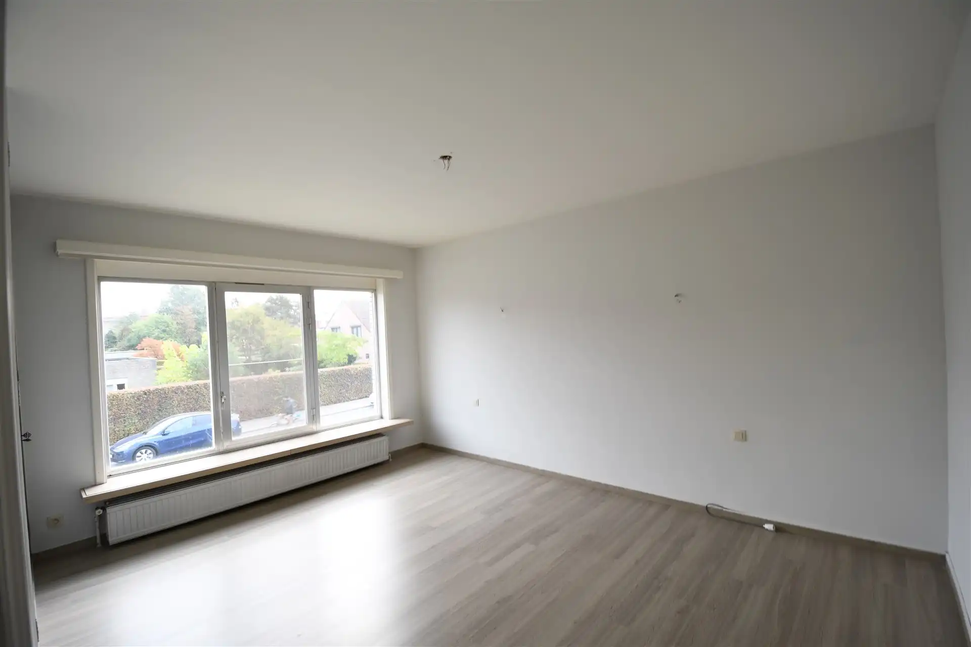 Ruim appartement met twee slaapkamers in Sint-Niklaas foto 7