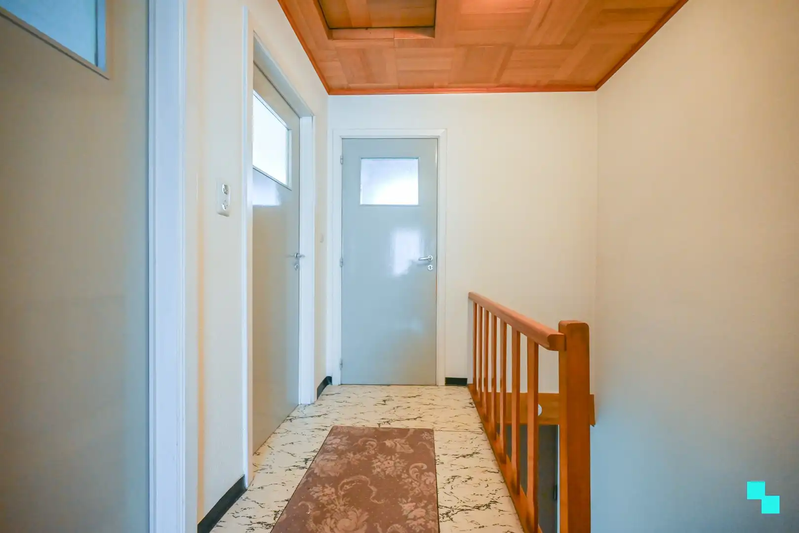 Halfopen woning in doodlopende straat te Sint-Eloois-Winkel foto 22