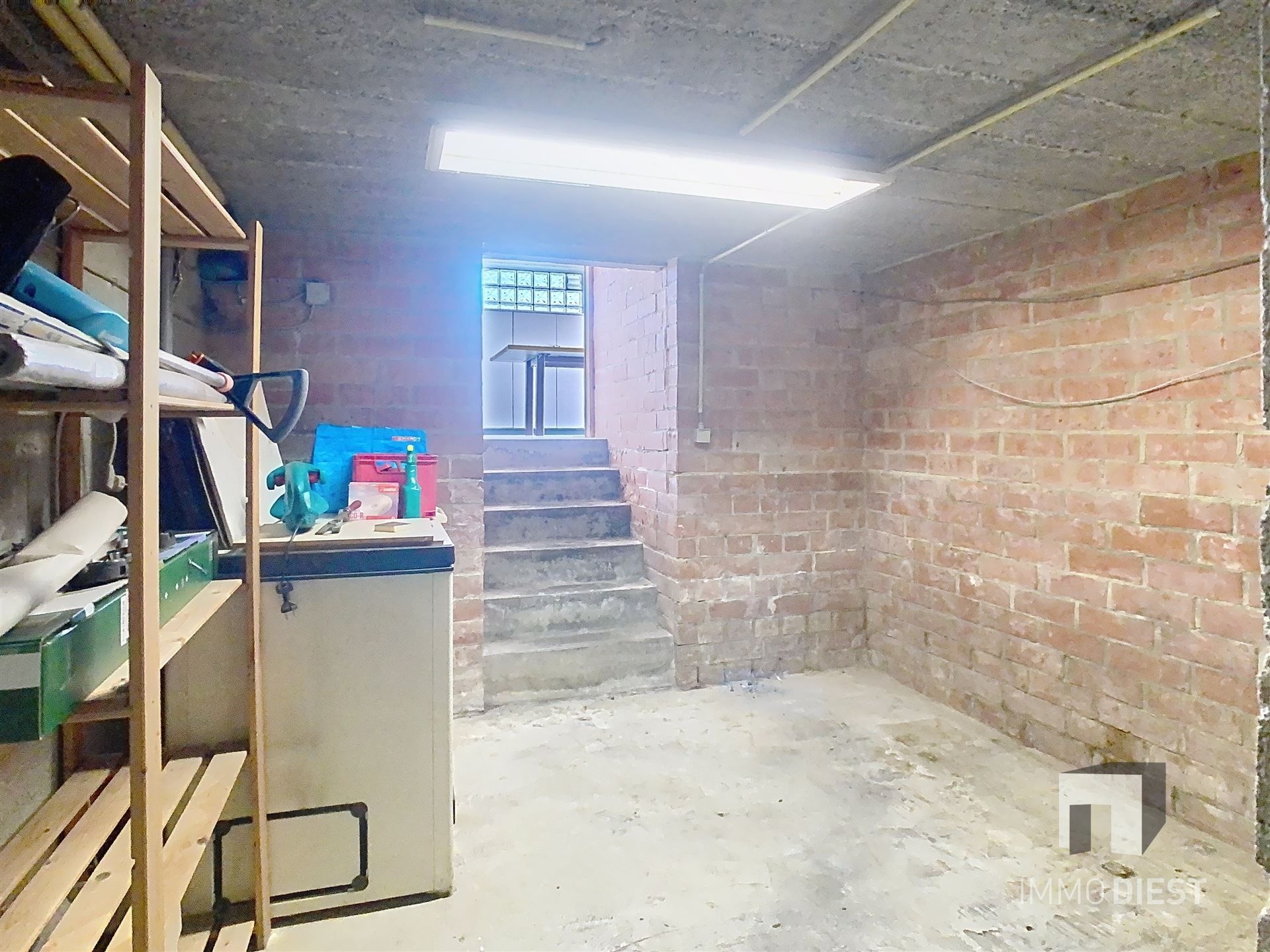 Op te frissen splitlevelwoning met karakter, ruimte en een prachtige tuin op toplocatie! foto 28