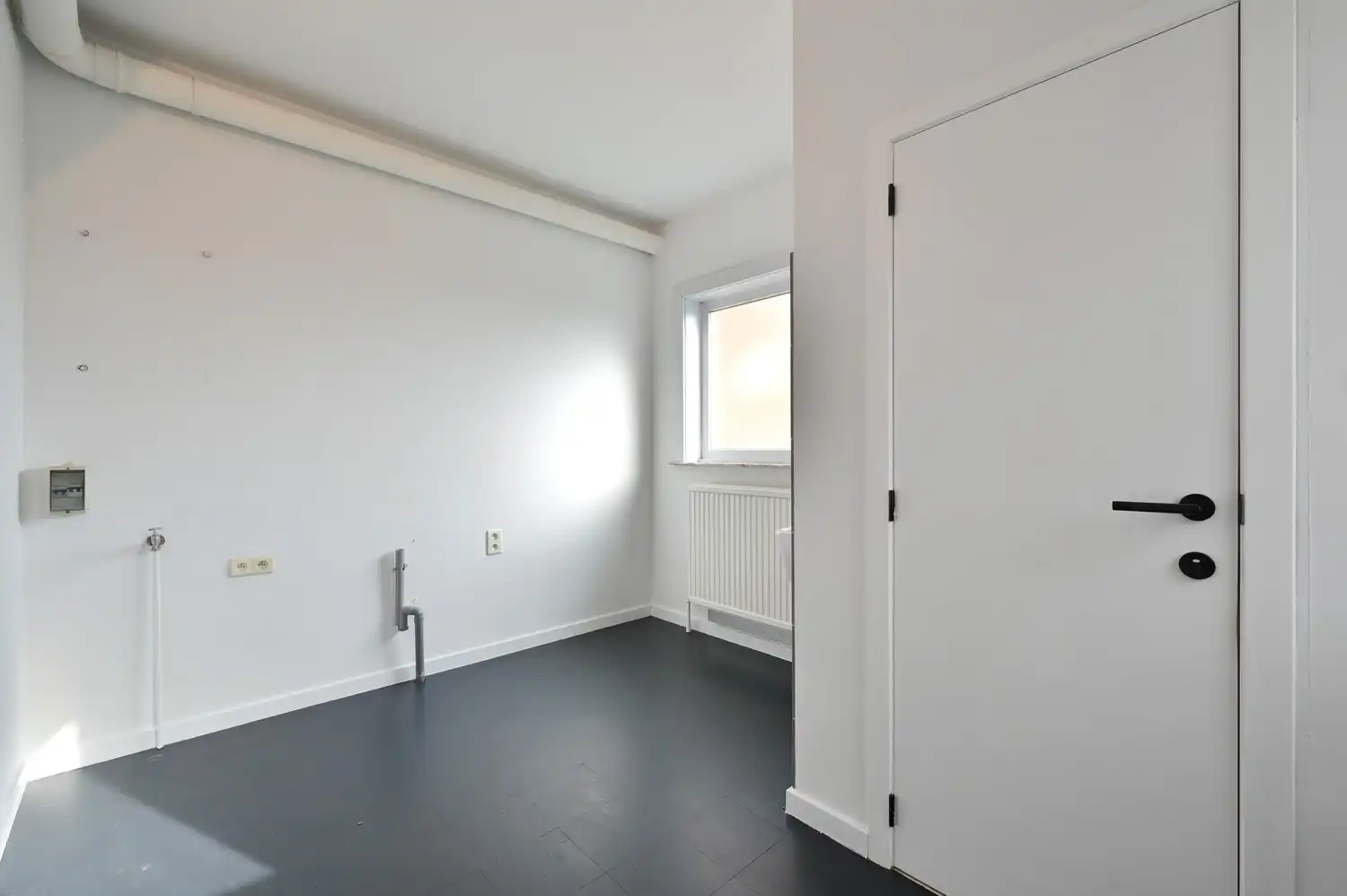 Instapklare gezinswoning met 3 slpk en gezellige stadstuin foto 8